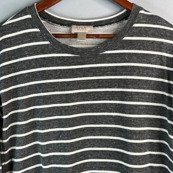 LOFT Factory Side Zip Top Grey Striped Crewneck Long Sleeve Baggy Size S - Picture 3 of 10